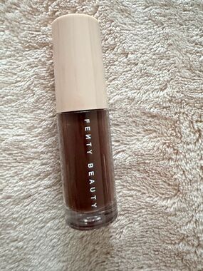 Fenty Beauty Gloss Bomb Heat Universal Lip Luminizer + Plumper